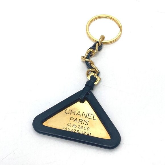 CHANEL 94P Triangular plate Charm key ring accessories, small items Key ring - Picture 1 of 12